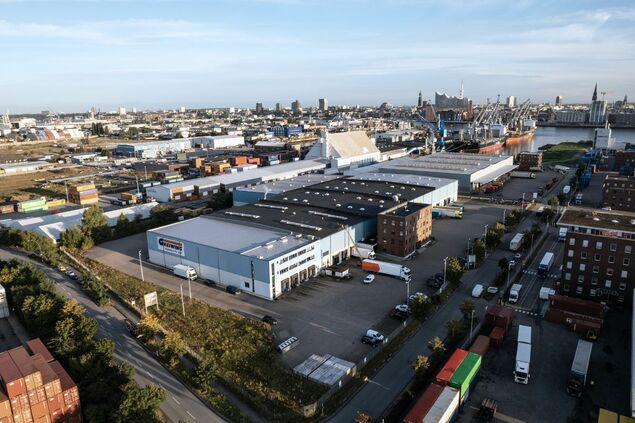 Drohnenaufnahme des Standortes Hamburg der GREIWING logistics for you GmbH Drohnenaufnahme des Standortes Hamburg der GREIWING logistics for you GmbH